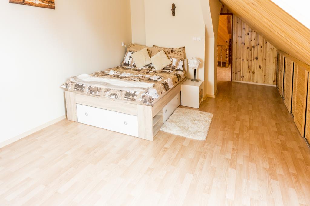Apartament Przy Basztowej Apartment Дравско Поморске Екстериор снимка