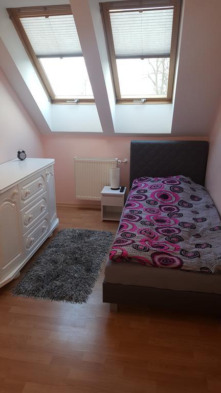 Apartament Przy Basztowej Apartment Дравско Поморске Екстериор снимка